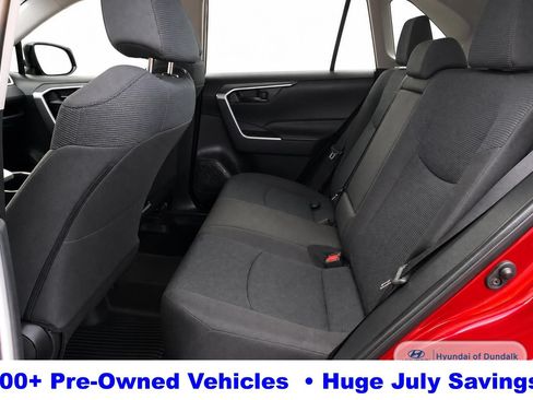 Used 2022 Toyota RAV4 LE FWD image 18