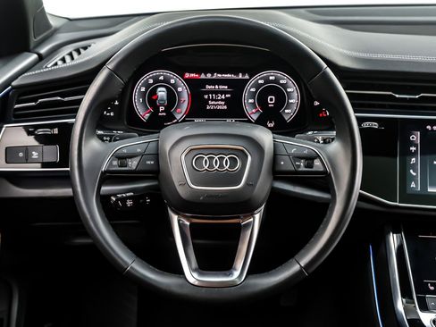 Used 2024 Audi Q7 3.0T Premium Plus image 19