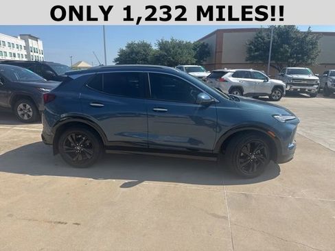Used 2026 Buick Encore GX Sport Touring FWD image 2