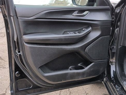 Certified 2024 Jeep Grand Cherokee L Laredo image 14