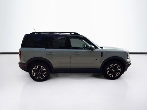 Used 2023 Ford Bronco Sport Outer Banks w/ Tech Package AWD/4WD image 4