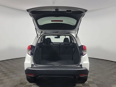 Certified 2019 Honda HR-V EX-L image 7