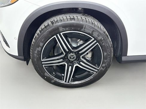 New 2026 Mercedes-Benz GLC 300 4MATIC image 32