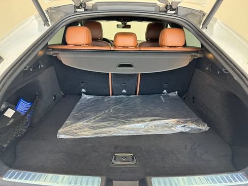 Used 2021 Mercedes-Benz GLC 300 4MATIC Coupe image 8