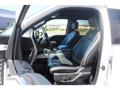 Used 2022 Ford F350 Platinum w/ FX4 Off-Road Package AWD/4WD image 8