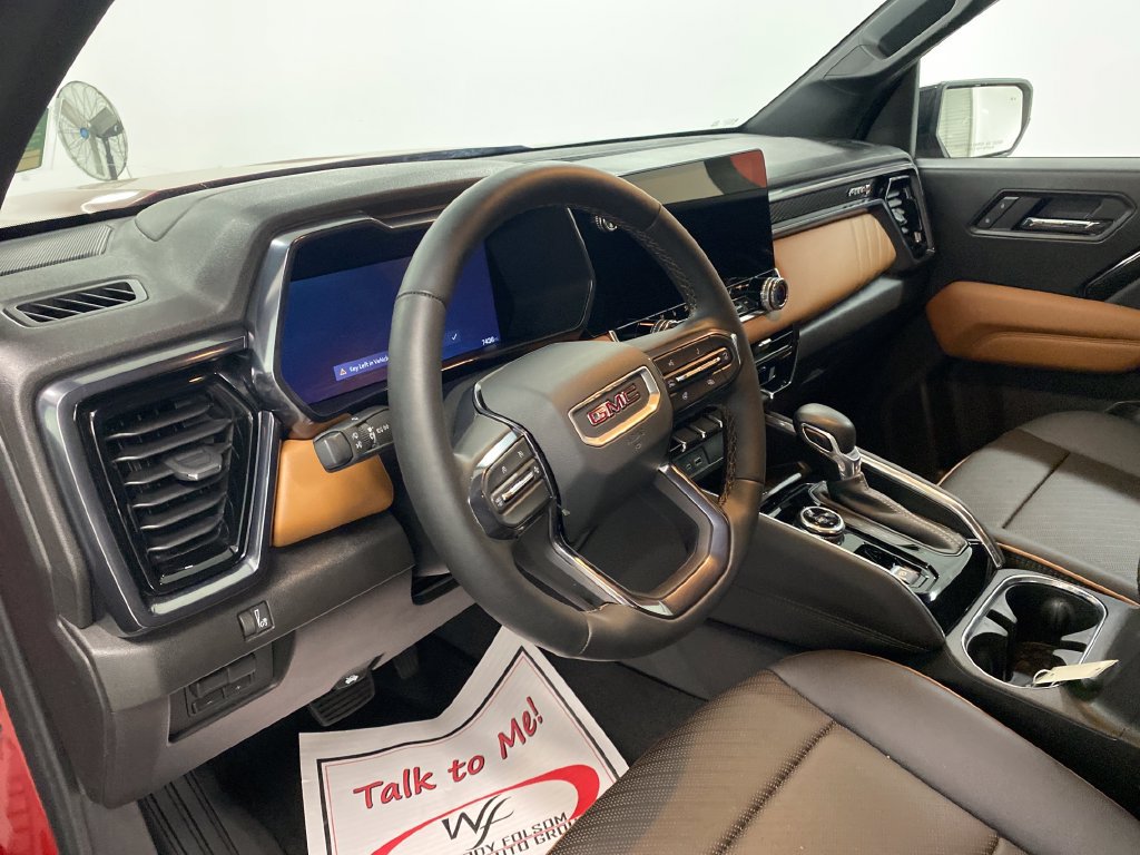 Used 2026 GMC Canyon AT4 w/ AT4 Premium Package AWD/4WD image 15