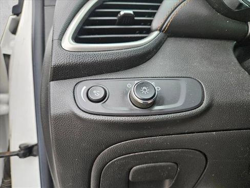 Used 2020 Chevrolet Trax LS w/ Tint and Cruise Package image 15