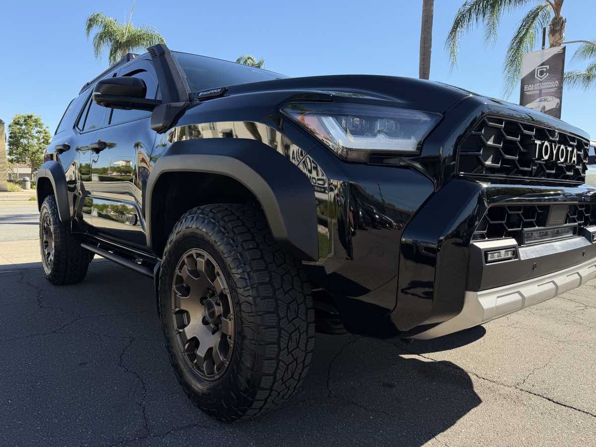 Used 2025 Toyota 4Runner Trailhunter AWD/4WD image 10
