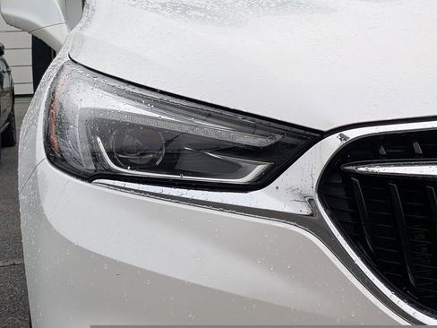 Used 2021 Buick Enclave Essence w/ Sound and Sites Package image 10