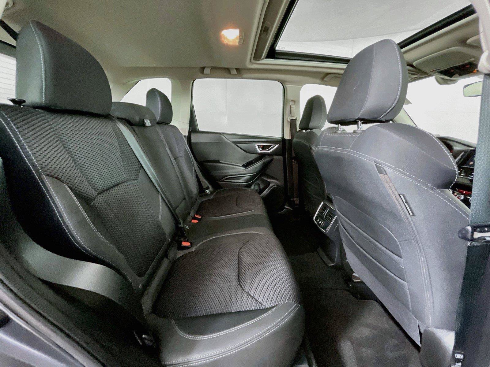 Used 2021 Subaru Forester Premium AWD/4WD image 29