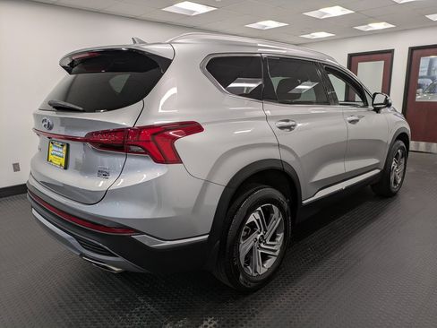 Used 2023 Hyundai Santa Fe SEL w/ Premium Package image 4
