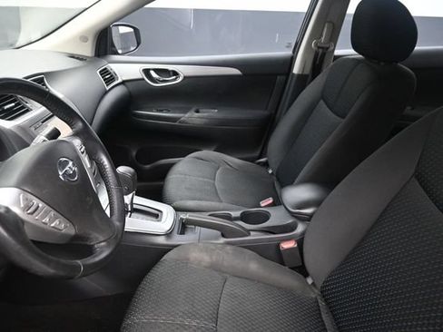 Used 2013 Nissan Sentra SR w/ Driver Pkg FWD image 17