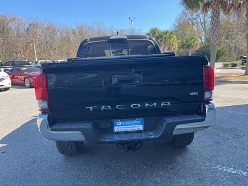 Used 2020 Toyota Tacoma SR5 image 4