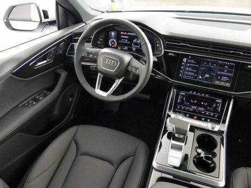 New 2026 Audi Q8 Premium Plus image 20