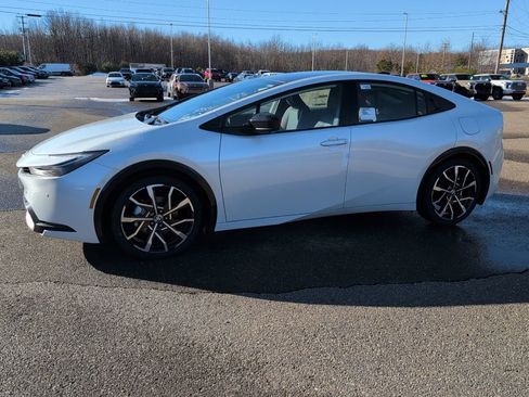 New 2026 Toyota Prius Plug-In Hybrid w/ Limited Premium Package image 2