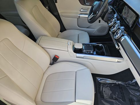 Certified 2023 Mercedes-Benz EQB 350 4MATIC SUV image 15