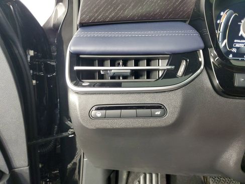 New 2026 INFINITI QX60 Sport w/ Dark Cargo Package image 28