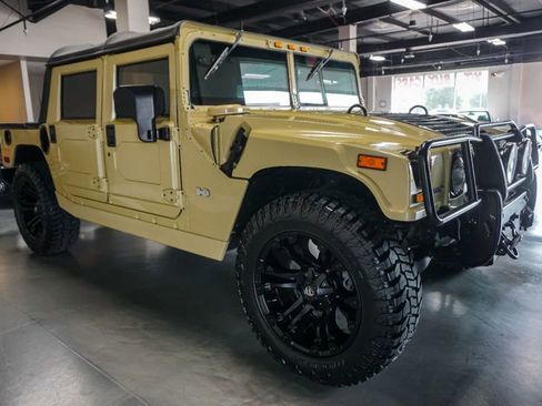 Used 2004 HUMMER H1 4-Door Open Top image 2