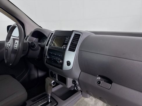 Used 2018 Nissan Frontier S RWD image 27
