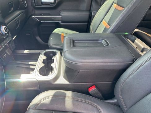 Used 2021 GMC Sierra 1500 AT4 w/ AT4 Value Package AWD/4WD image 20