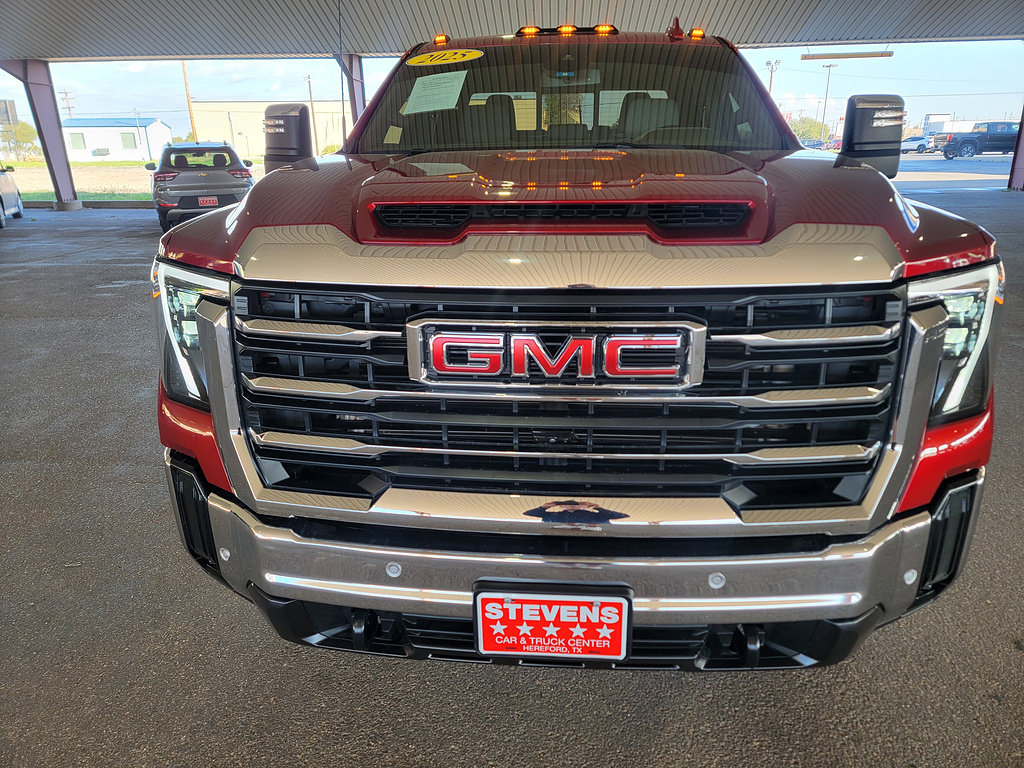 Used 2025 GMC Sierra 2500 SLT AWD/4WD image 3