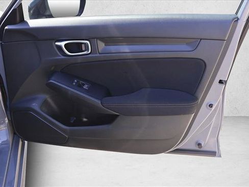 Used 2025 Honda Civic Sport image 29