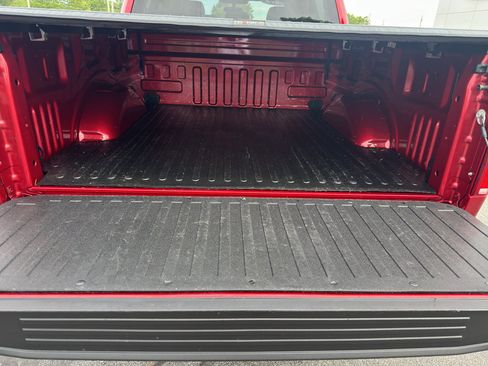 Used 2019 Ford F150 XLT AWD/4WD image 9