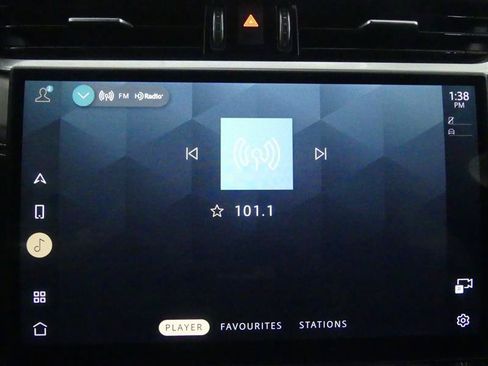 Used 2024 Jaguar F-PACE R-Dynamic S AWD/4WD image 12