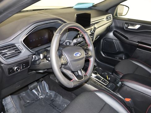 Used 2025 Ford Escape ST-Line Select image 36