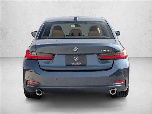 New 2026 BMW 330i Sedan w/ Convenience Package image 8