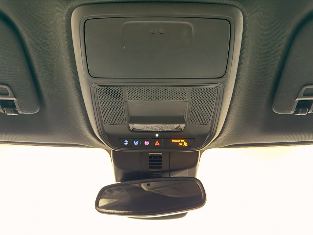 Used 2025 GMC Acadia Elevation w/ Elevation Premium Package FWD image 23