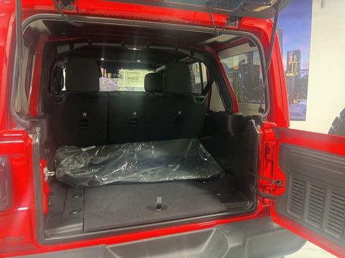 New 2025 Jeep Wrangler Sport S image 29