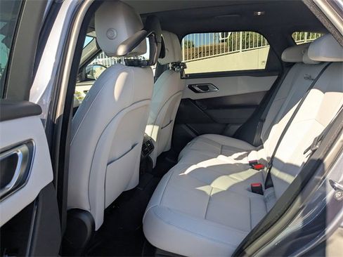 New 2026 Land Rover Range Rover Velar Dynamic SE image 12