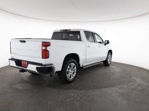 Used 2026 Chevrolet Silverado 1500 LTZ w/ Technology Package RWD image 12