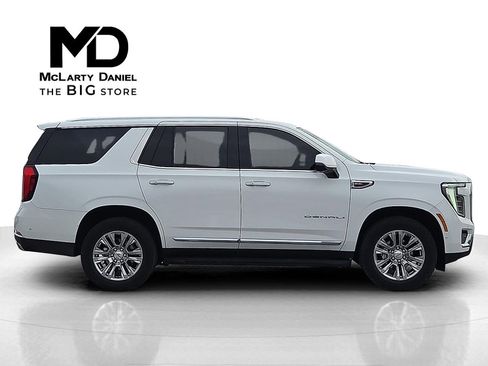 Certified 2025 GMC Yukon Denali image 6
