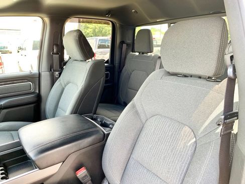 Used 2021 RAM 1500 Big Horn RWD image 16