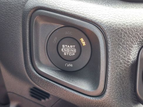 New 2026 Jeep Gladiator Sport AWD/4WD image 20