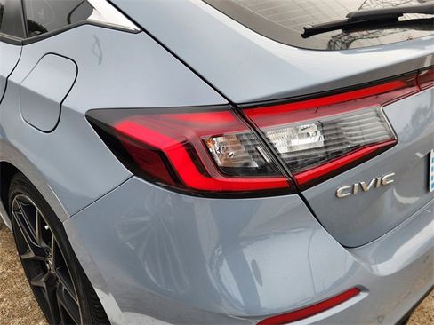 Used 2024 Honda Civic Sport Touring image 7