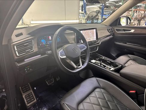 Used 2026 Volkswagen Atlas SEL Premium R-Line AWD/4WD image 20