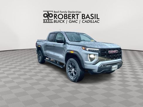 Used 2024 GMC Canyon Elevation w/ Elevation Premium Package AWD/4WD image 2