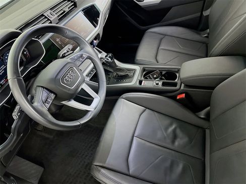 Used 2024 Audi Q3 2.0T Premium w/ Convenience Package image 22