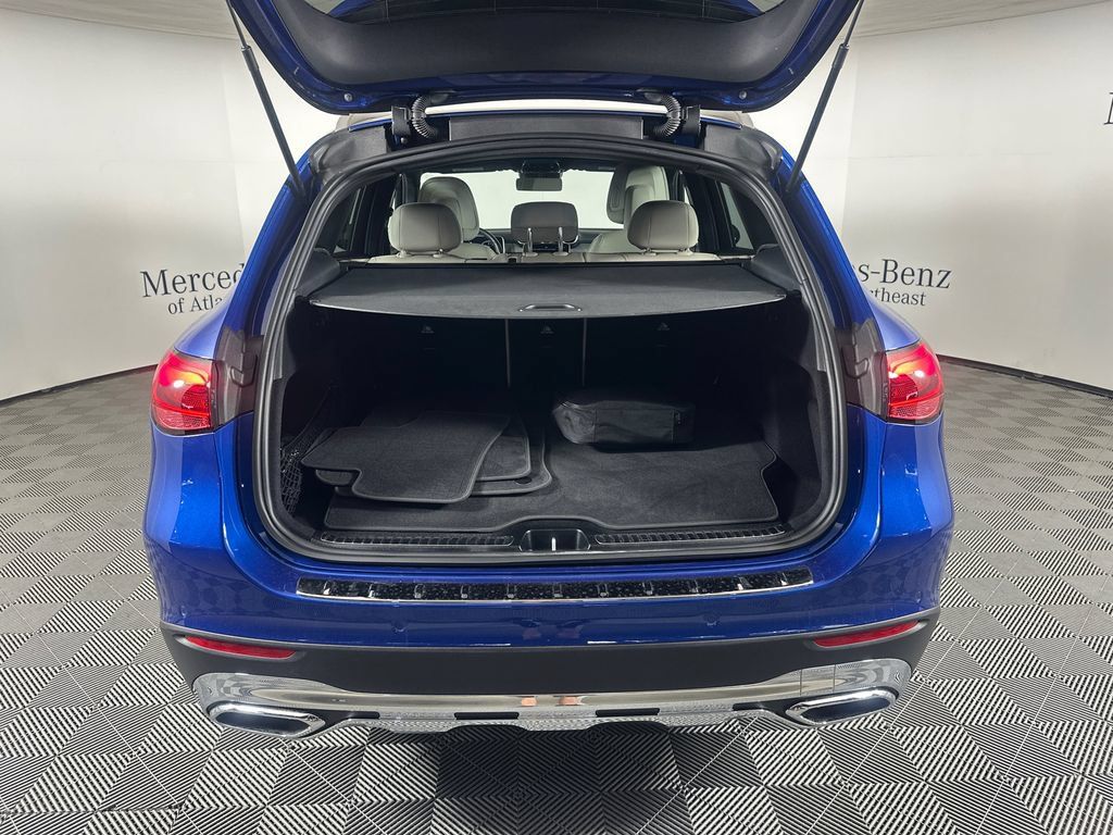 Certified 2025 Mercedes-Benz GLC 350e 4MATIC image 20