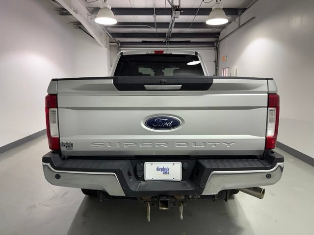 Used 2019 Ford F250 XLT w/ XLT Premium Package AWD/4WD image 6