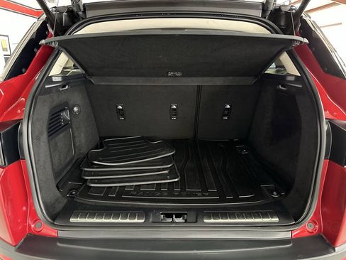 Used 2019 Land Rover Range Rover Evoque HSE AWD/4WD image 8