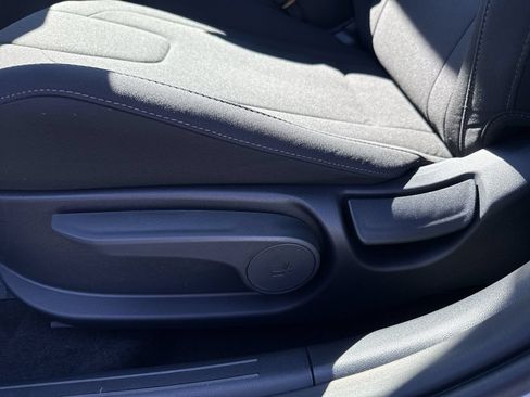 New 2026 Hyundai Elantra Sport FWD image 15
