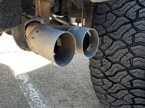 Used 2018 Ford F250 Lariat w/ Lariat Ultimate Package image 11