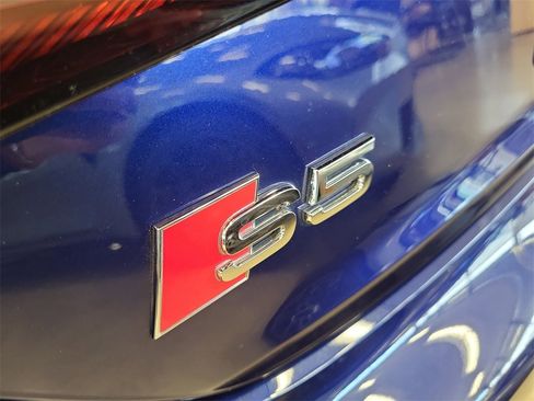 Used 2024 Audi S5 Premium Plus w/ Premium Plus Package image 12