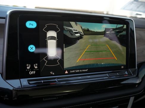 New 2026 Volkswagen Atlas SE image 14