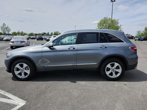 Used 2018 Mercedes-Benz GLC 300 4MATIC w/ Multimedia Package image 15