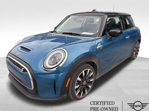 Certified 2024 MINI Cooper SE image 1